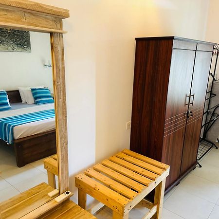 Casa Theo Villa Kelaniya Bagian luar foto